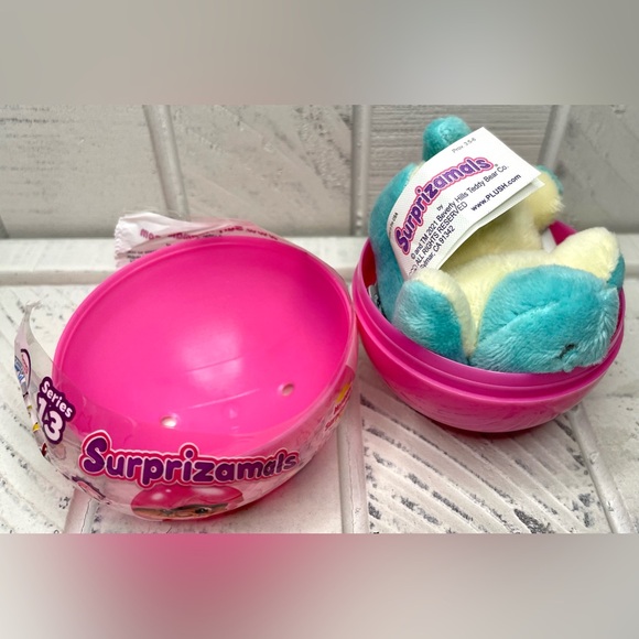 Surprizamals Lizz Stegosaurus Series 13 Mini Toy Plush NWT - Picture 3 of 14